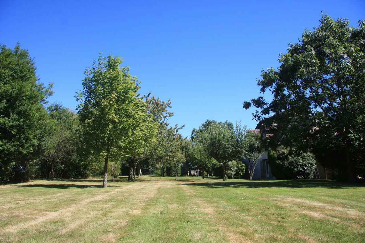Les Bouts De Ralle Chambre D'Hotes Sainte-Osmane Luaran gambar